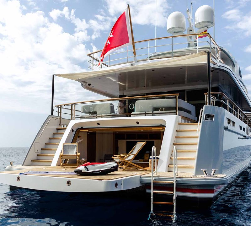 motor yacht d one